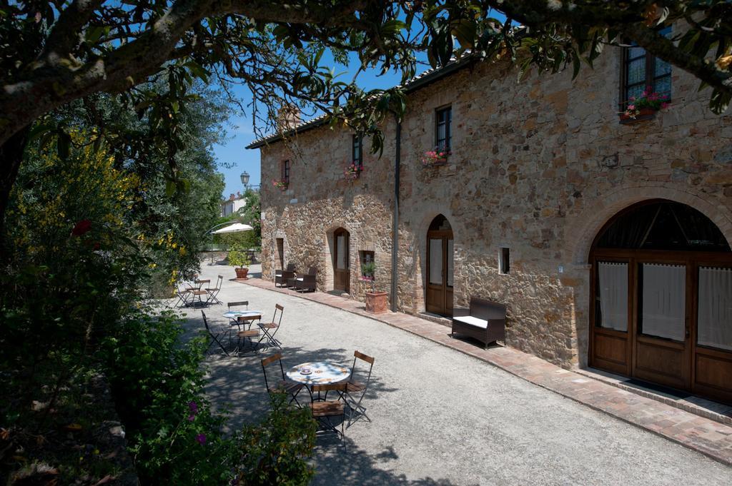 Sarna Residence San Quirico dʼOrcia Extérieur photo