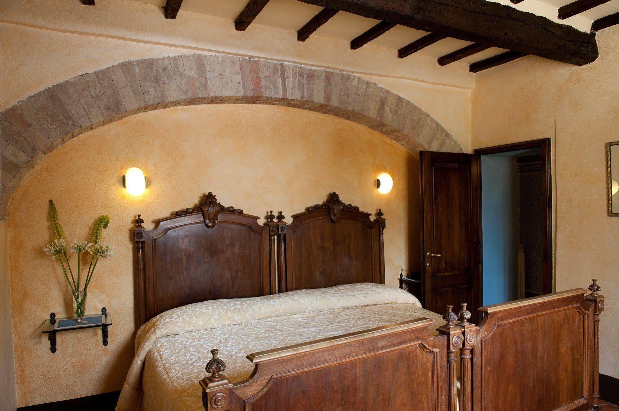 Sarna Residence San Quirico dʼOrcia Extérieur photo
