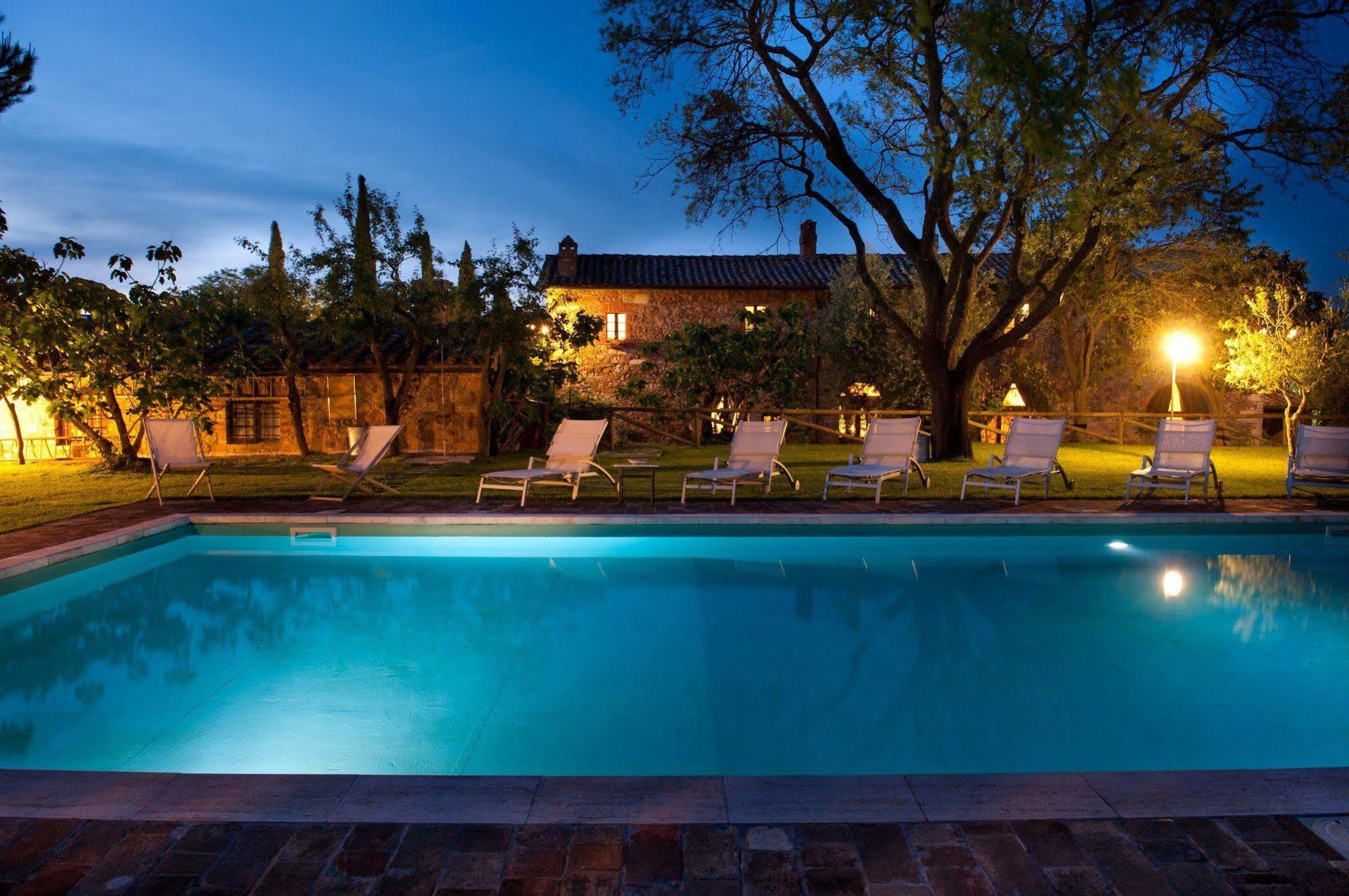Sarna Residence San Quirico dʼOrcia Extérieur photo